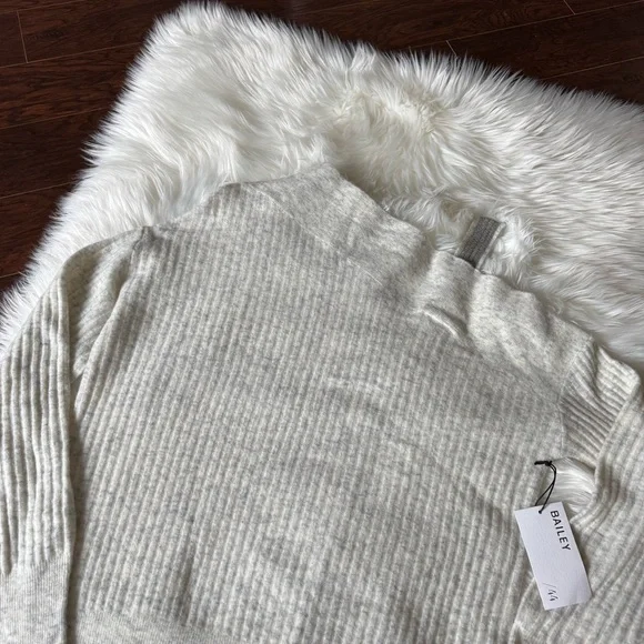 EUC Bailey 44 Kiara One Shoulder Sweater Merino Wool Blend Off Shoulder Small - Picture 6 of 16